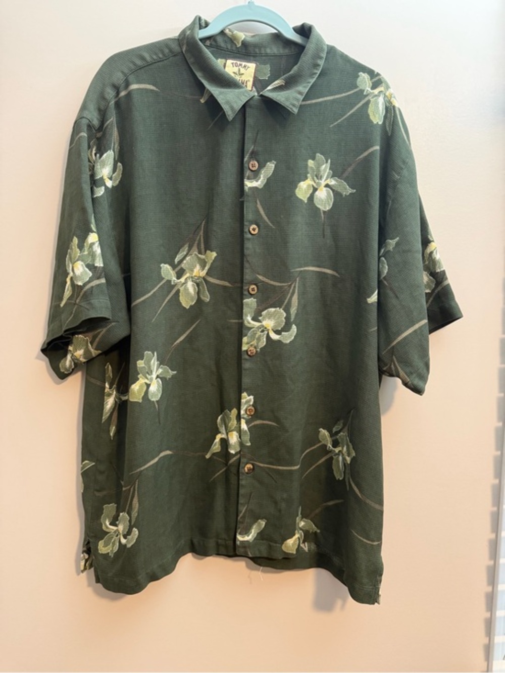 Tommy Bahama  sulk Button-Down Shirt